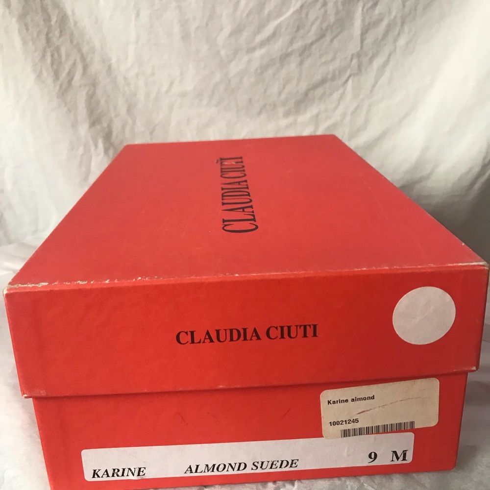 Claudia Ciutti Alomd Suede pumps - Picture 6 of 6